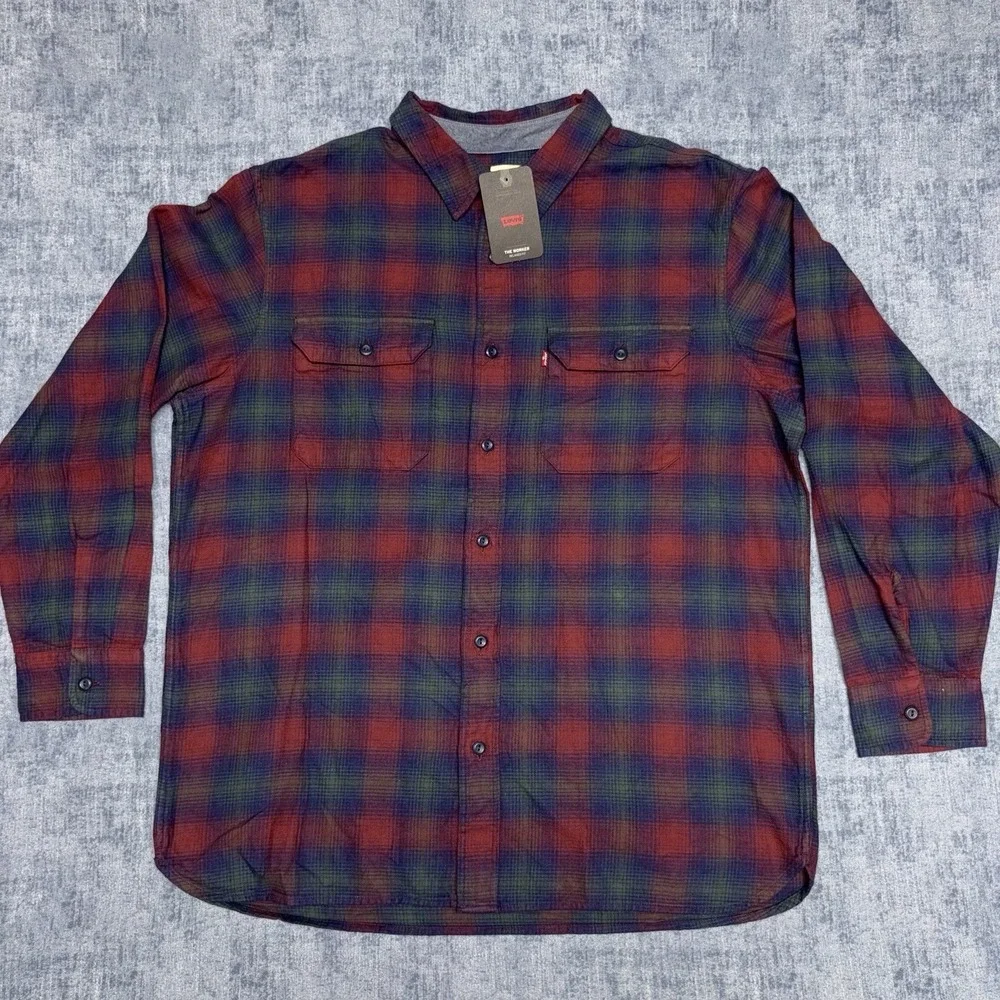 Levis Mens Worker Flannel Shirt Red Green Plaid Relaxed Fit NWT 19587-0261 L